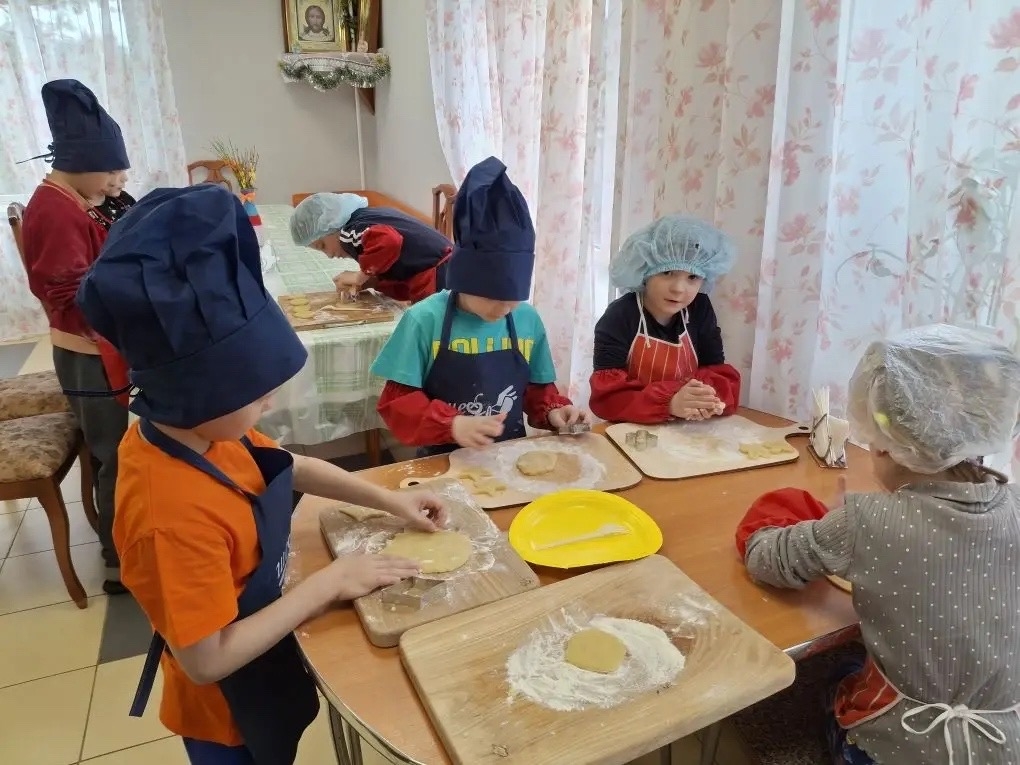 КУЛИНАРНЫЙ ПРАКТИКУМ. ПРИГОТОВЛЕНИЕ ПЕСОЧНОГО ПЕЧЕНЬЯ 