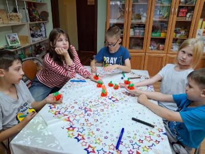 «Тыковки» из синельной проволоки